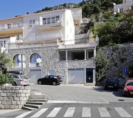 Kala 1 Apartamento *